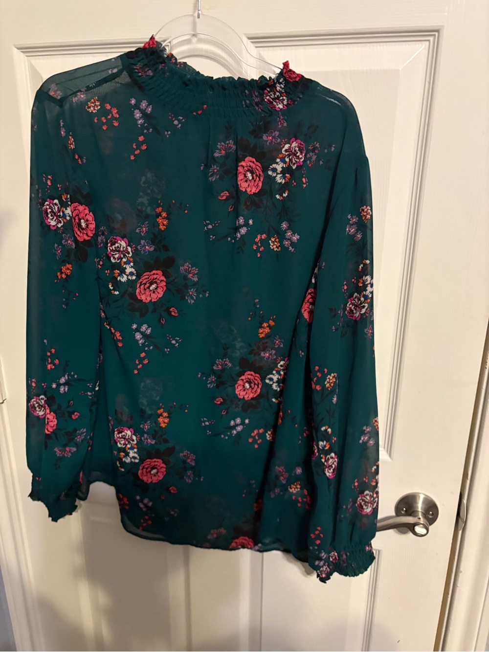 230- torrid green Floral Smocked-Neck Long Sleeve Blouse
